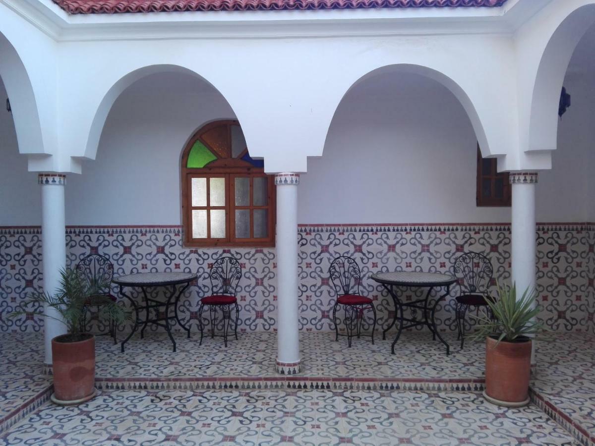 Riad Kebdana Ifoutatsene Buitenkant foto