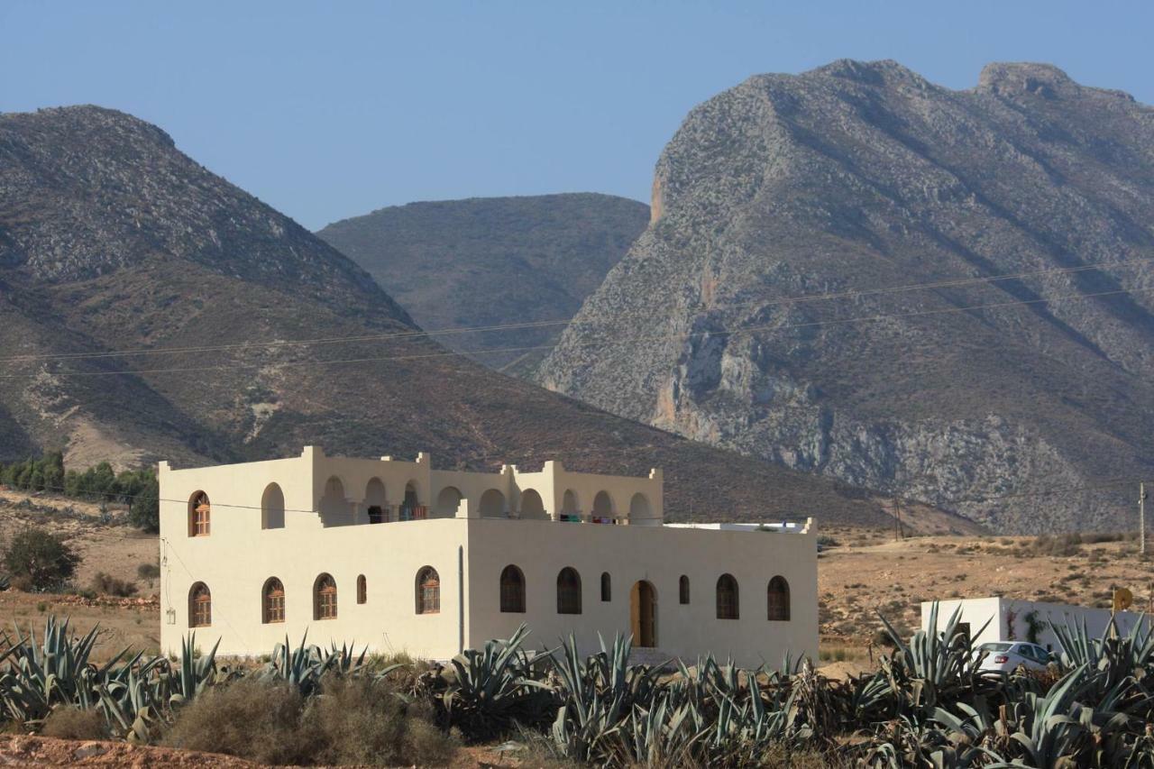 Riad Kebdana Ifoutatsene Buitenkant foto